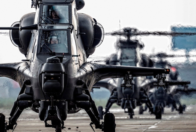 中国武直10攻击直升机720P军用高清壁纸