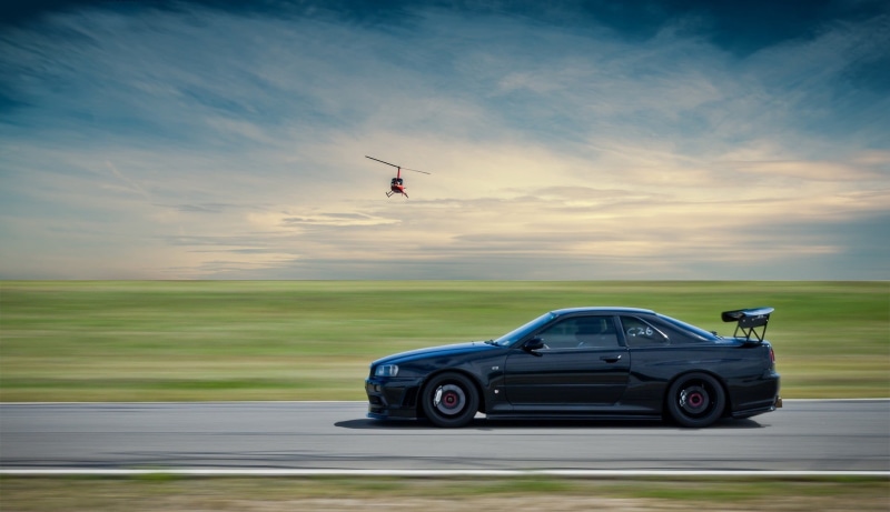 直升机与战神跑车的热血壁纸合集