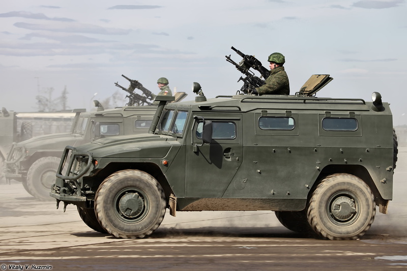多张军事越野高清壁纸合集